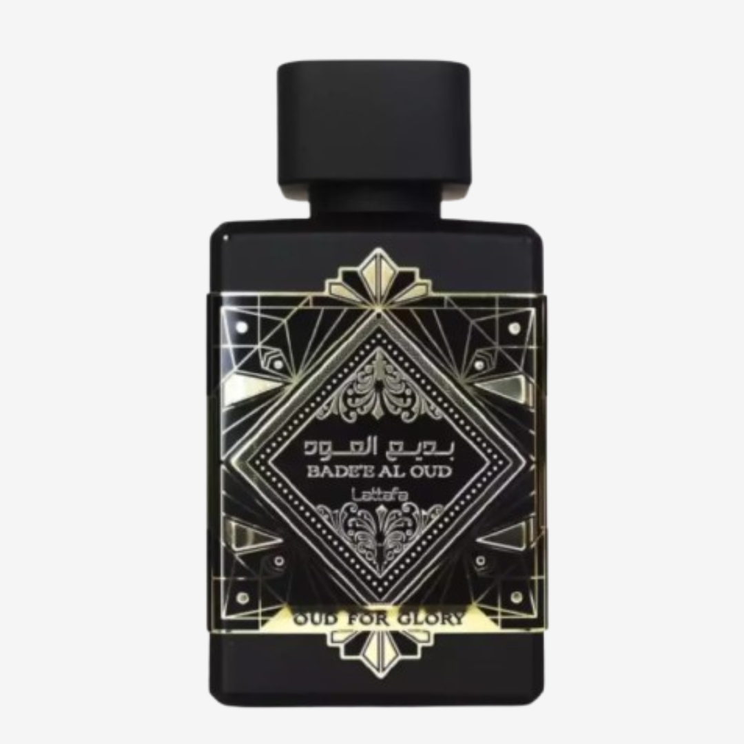 Bade’e Al Oud For Glory Lattafa perfume árabe unissex intenso e sofisticado, com oud marcante e fixação duradoura. Luxo em cada borrifada.