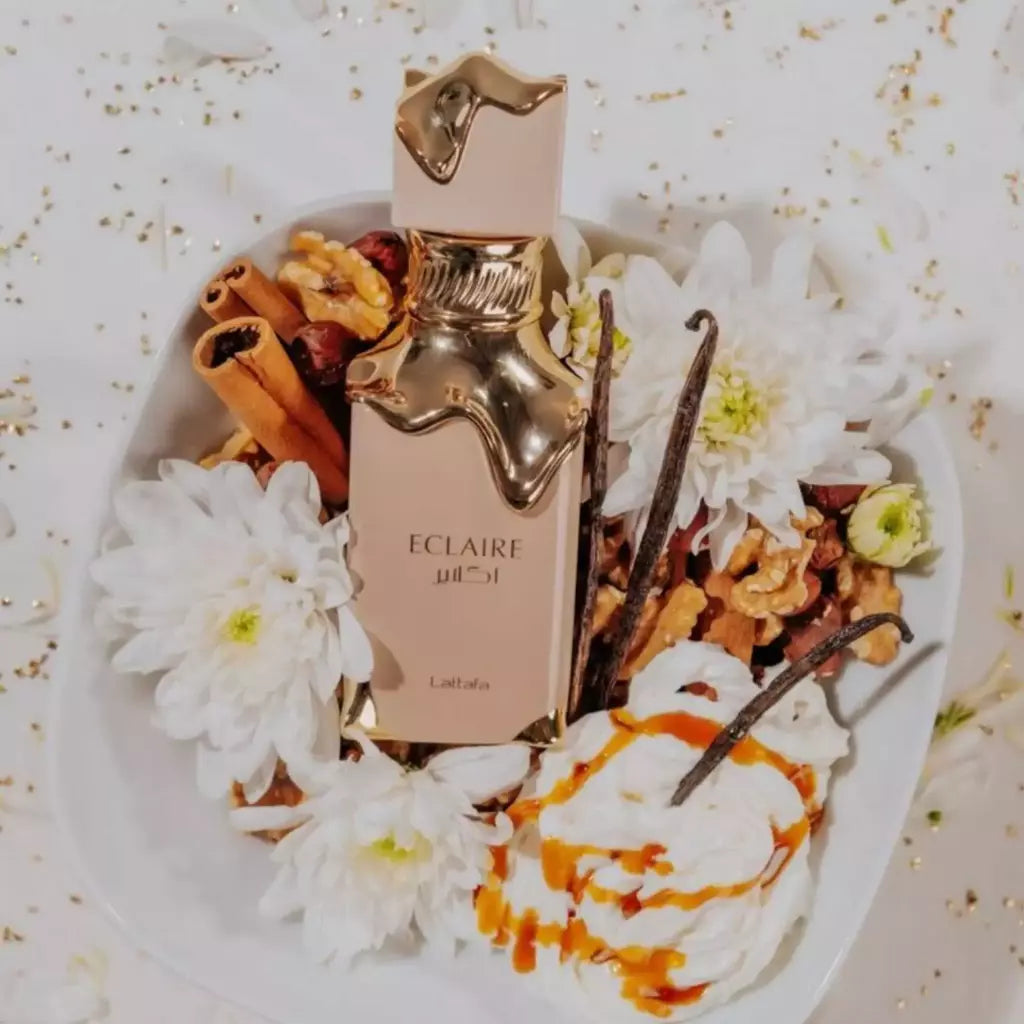 Lattafa Eclaire perfume árabe feminino doce e sofisticado. Essência envolvente com flores, baunilha e almíscar. Fixação intensa e luxuosa.