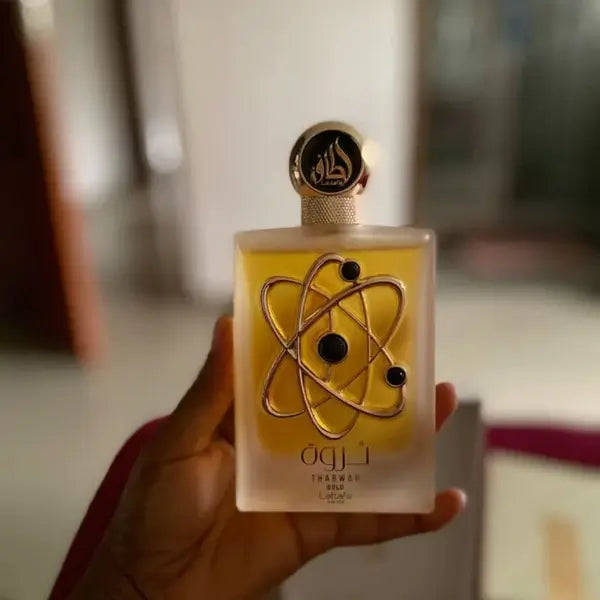 Perfume Árabe Feminino Tharwah Gold Lattafa Eau De Parfum - 100ml