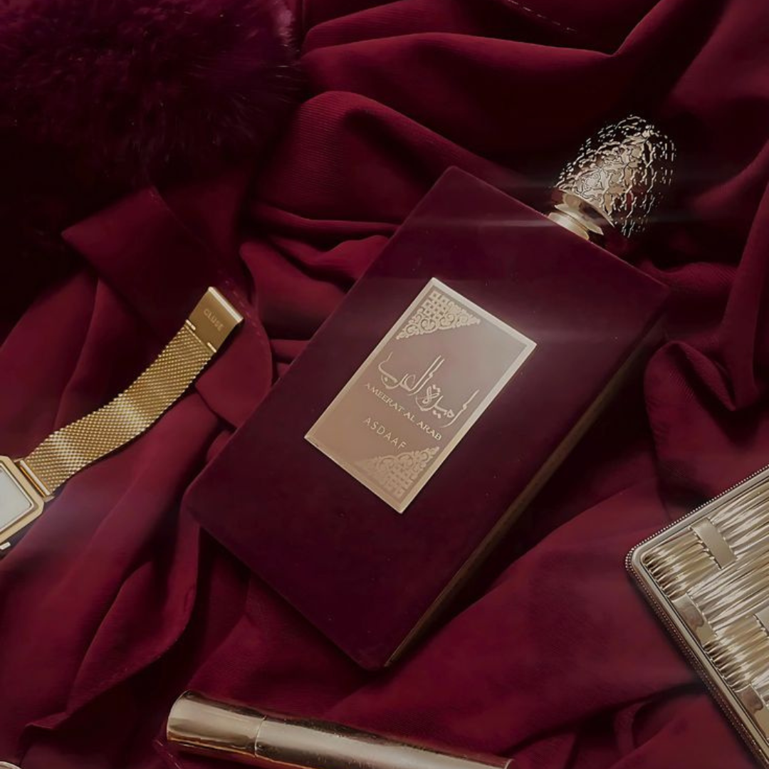 Ameerat Al Arab Lattafa perfume árabe feminino intenso e luxuoso, com notas florais, doces e amadeiradas. Sofisticação e presença marcante.