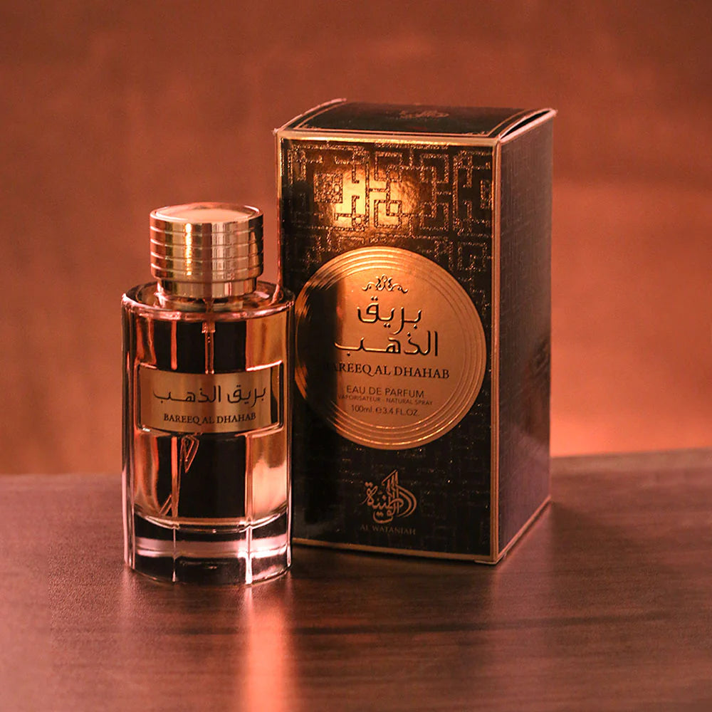 Bareeq Al Dhahab Al Wataniah é um perfume árabe masculino sofisticado, com notas amadeiradas e especiadas que transmitem força e elegância.