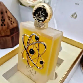 Perfume Árabe Feminino Tharwah Gold Lattafa Eau De Parfum - 100ml
